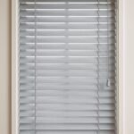 Açık Gri Renk Ahşap Jaluzi