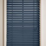 Lacivert Renk Ahşap Jaluzi